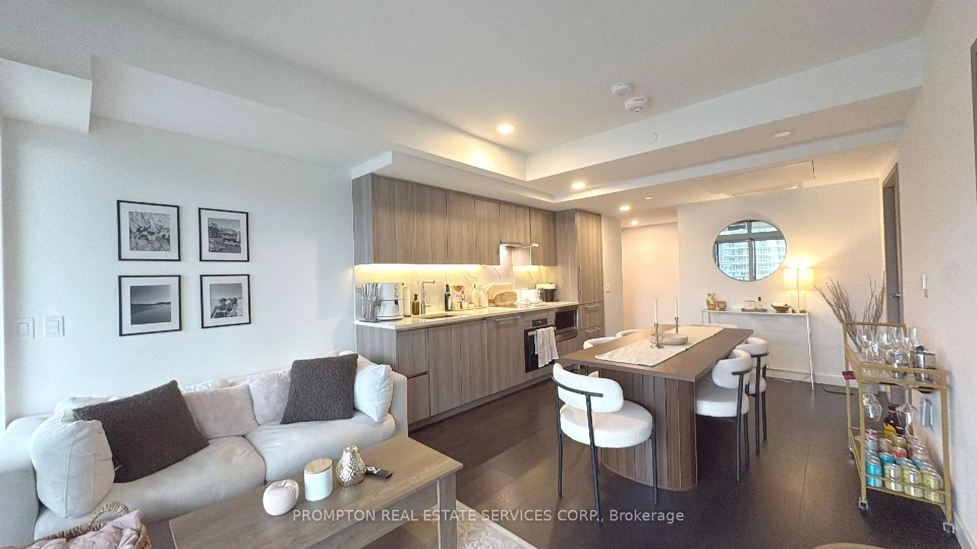 Photo 6 of Unit 3103, 3 Concord Cityplace Way, Toronto, Waterfront Communities — HOMEH