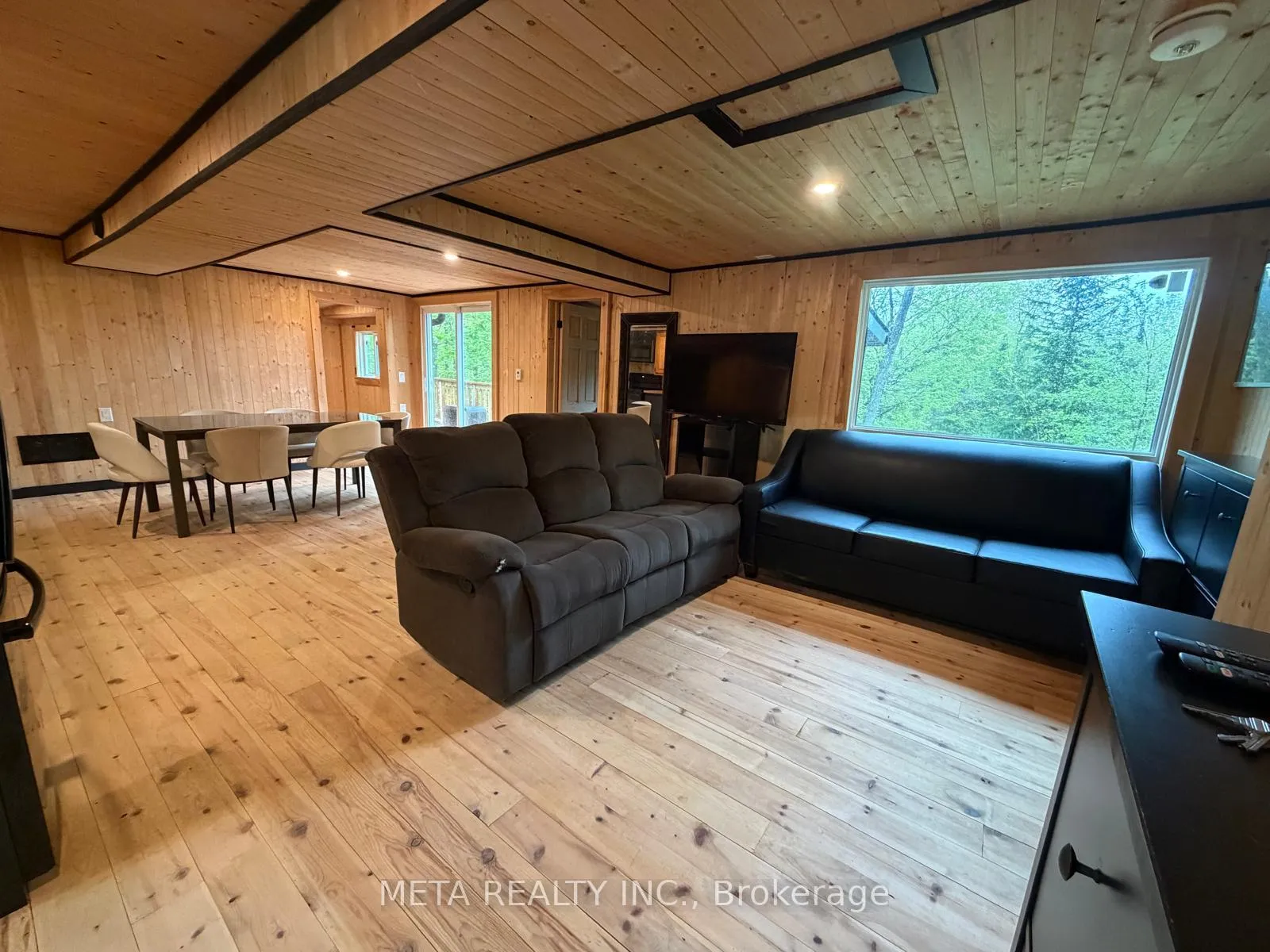 Photo of 106 Boundary Lane