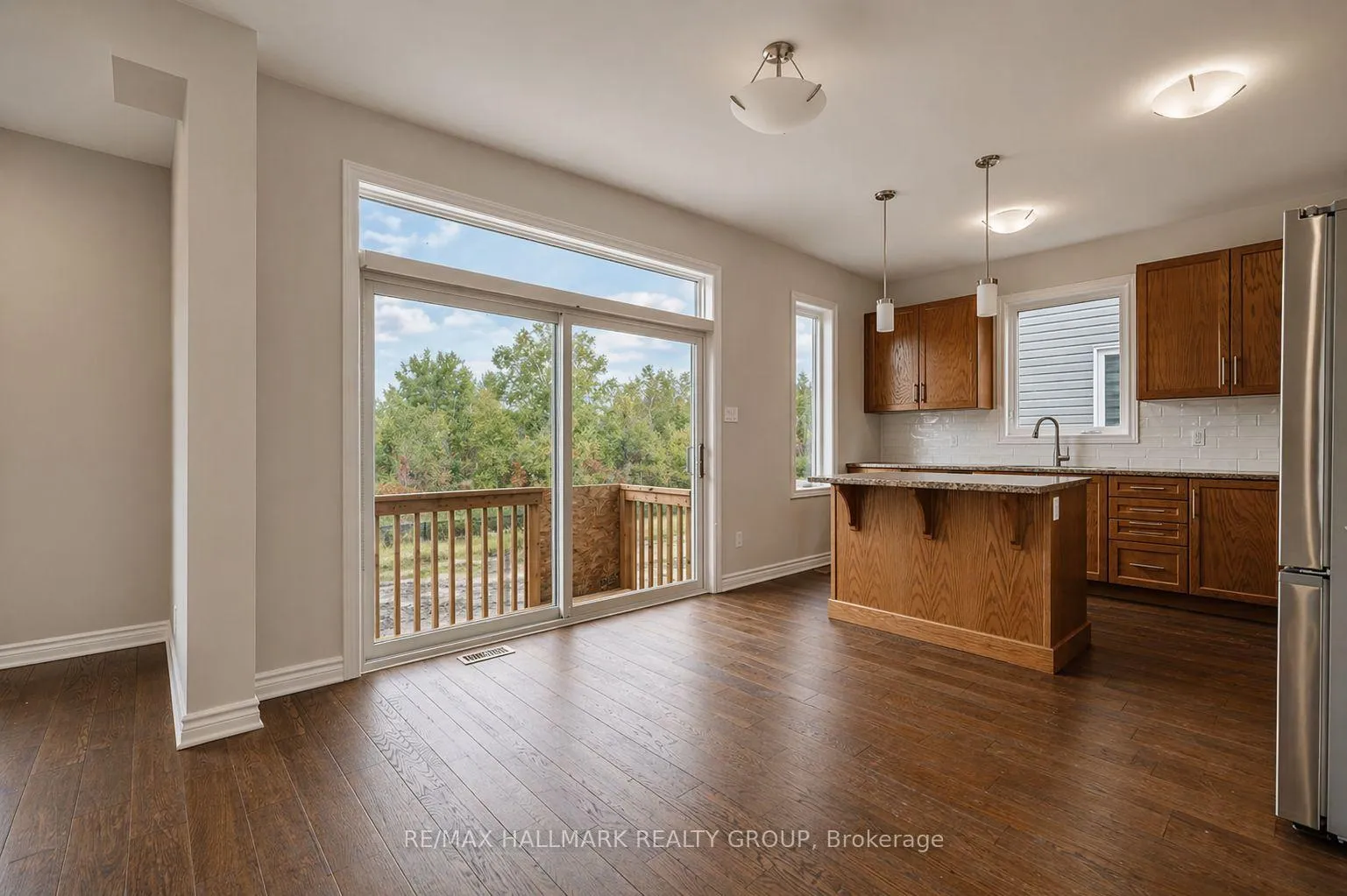Photo 7 of 113 Seabert Drive, Arnprior — HOMEH