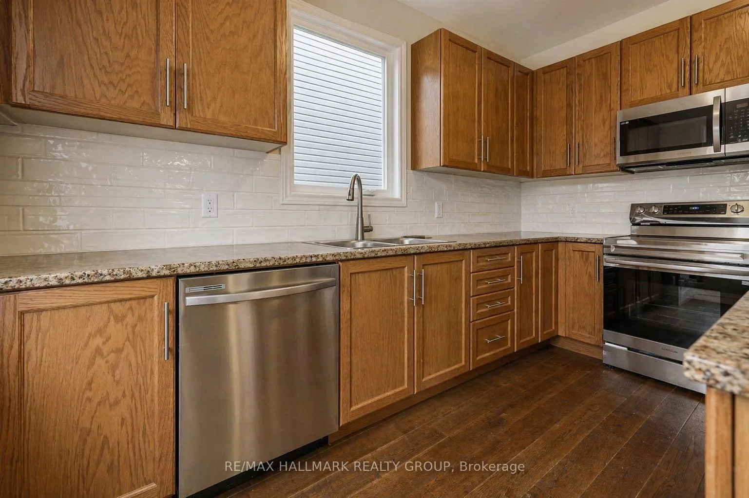 Photo 8 of 113 Seabert Drive, Arnprior — HOMEH