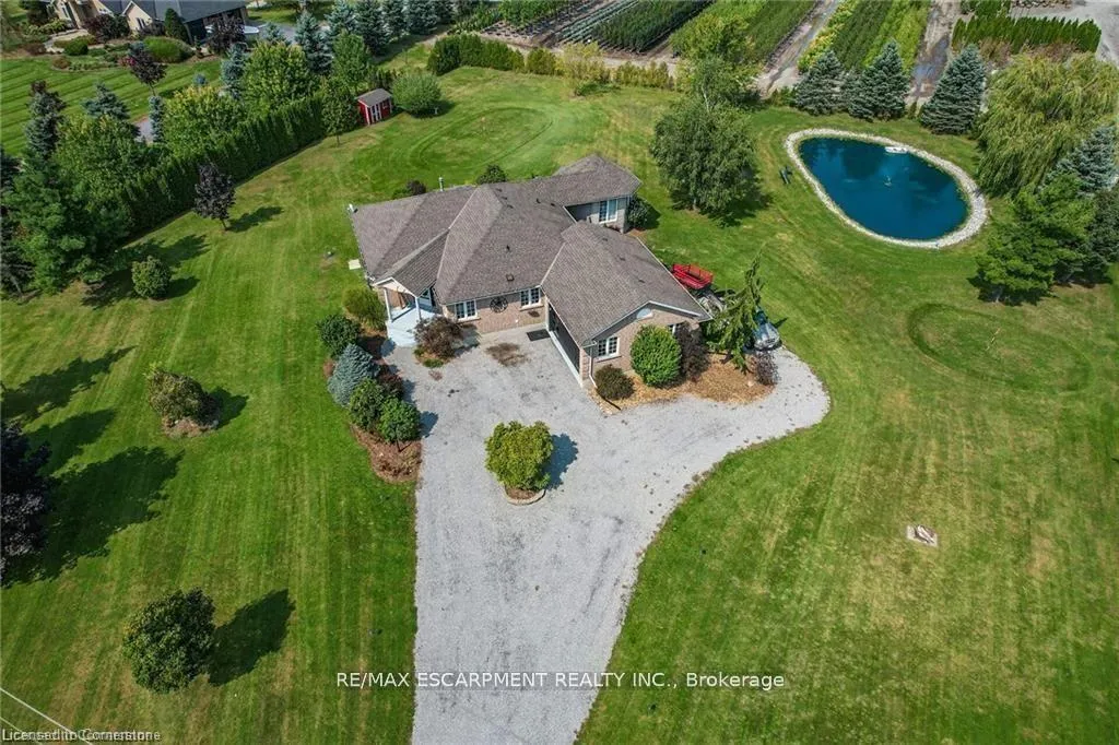 Photo of 975 Foss Road
