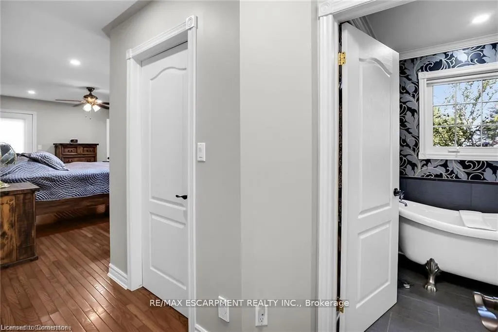 Photo 5 of 975 Foss Road, Pelham, Fenwick — HOMEH