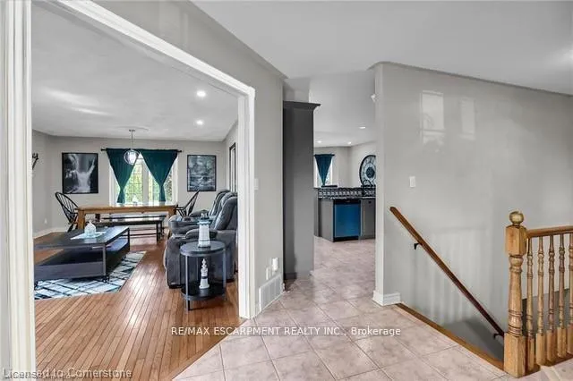 Photo 7 of 975 Foss Road, Pelham, Fenwick — HOMEH