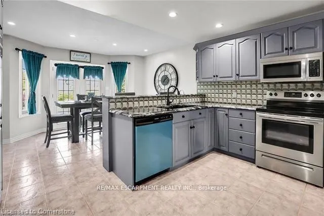 Photo 13 of 975 Foss Road, Pelham, Fenwick — HOMEH