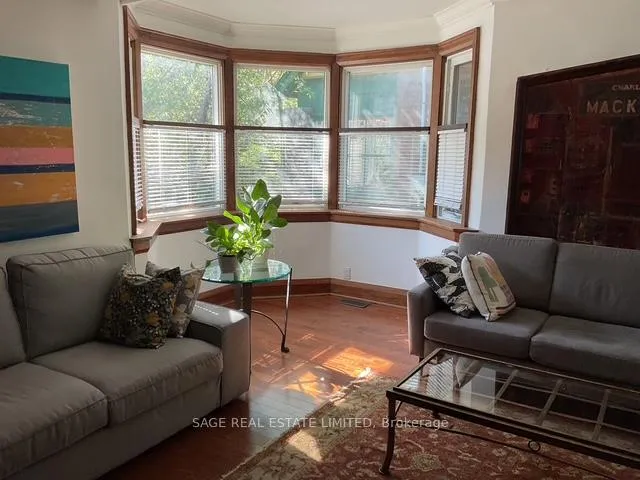 Photo 3 of 19 Beechwood Drive, Toronto, Broadview North — HOMEH