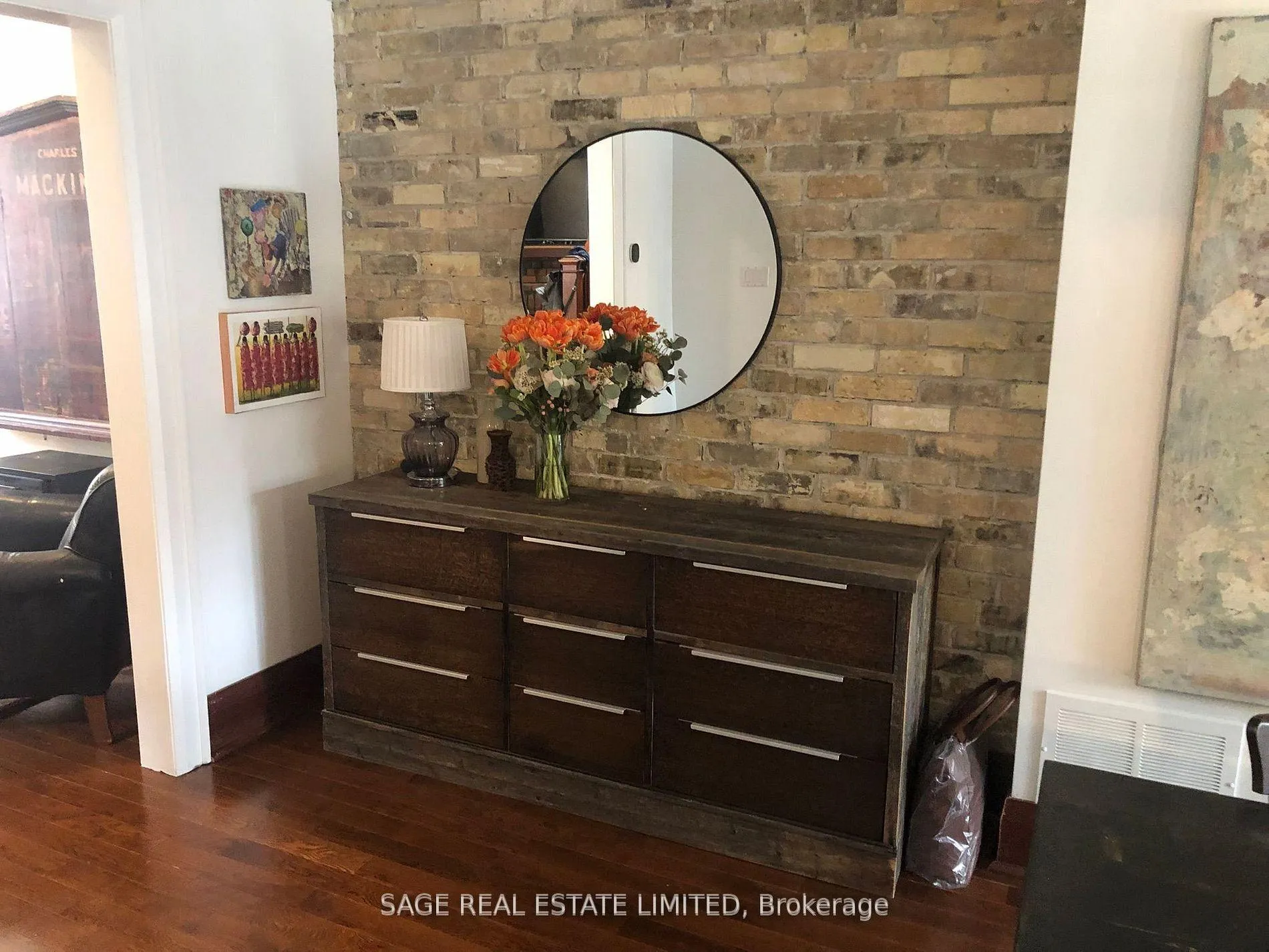 Photo 5 of 19 Beechwood Drive, Toronto, Broadview North — HOMEH