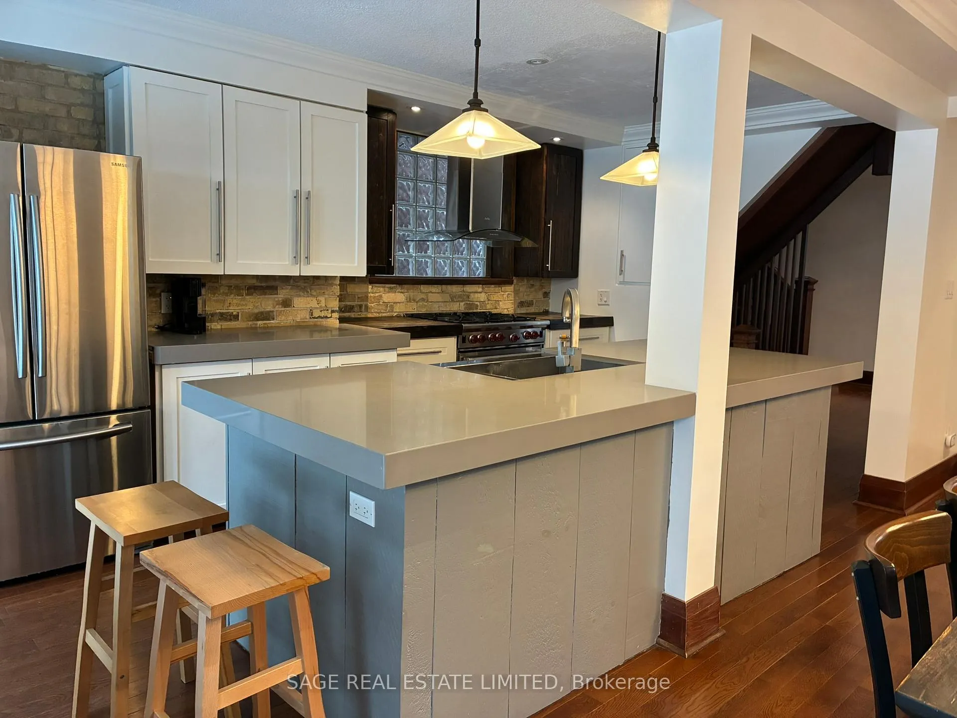 Photo 9 of 19 Beechwood Drive, Toronto, Broadview North — HOMEH