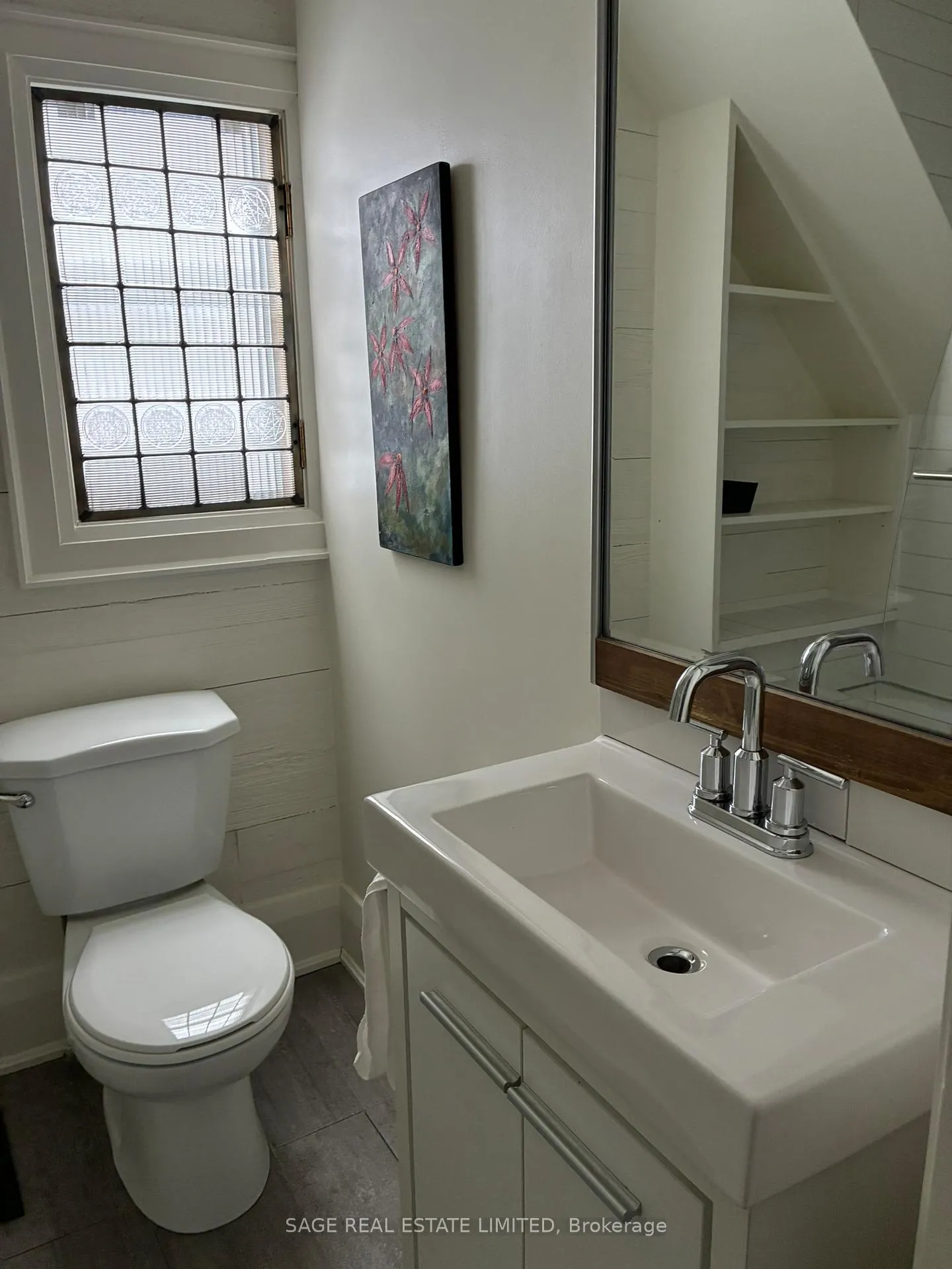 Photo 20 of 19 Beechwood Drive, Toronto, Broadview North — HOMEH