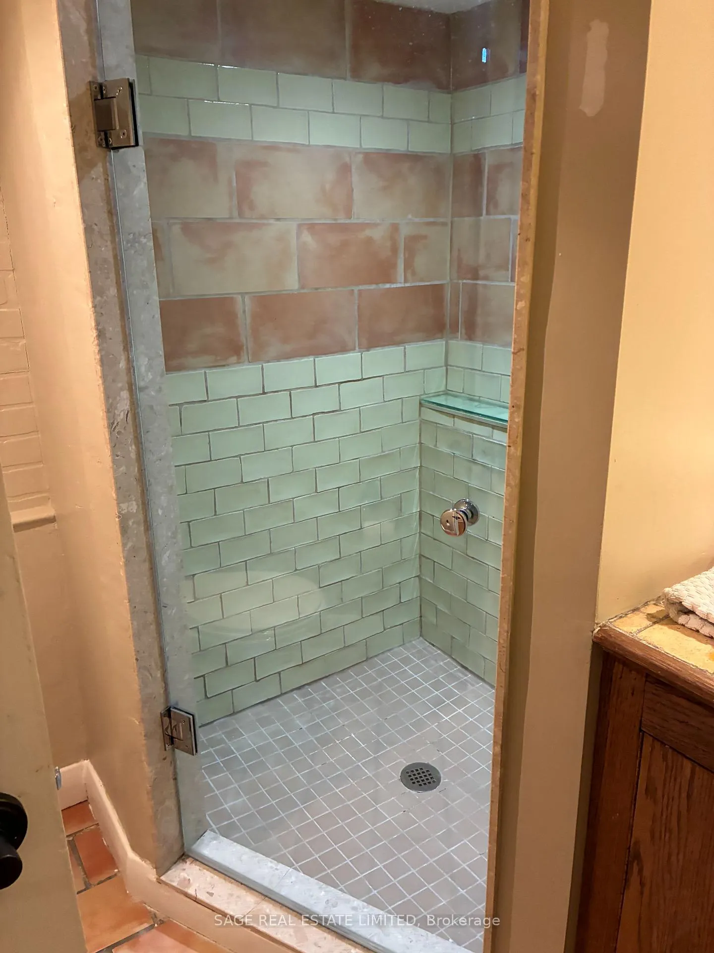 Photo 24 of 19 Beechwood Drive, Toronto, Broadview North — HOMEH