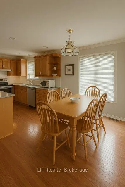 Photo 4 of 680 Trailview Drive, Peterborough, Ashburnham Ward 4 — HOMEH