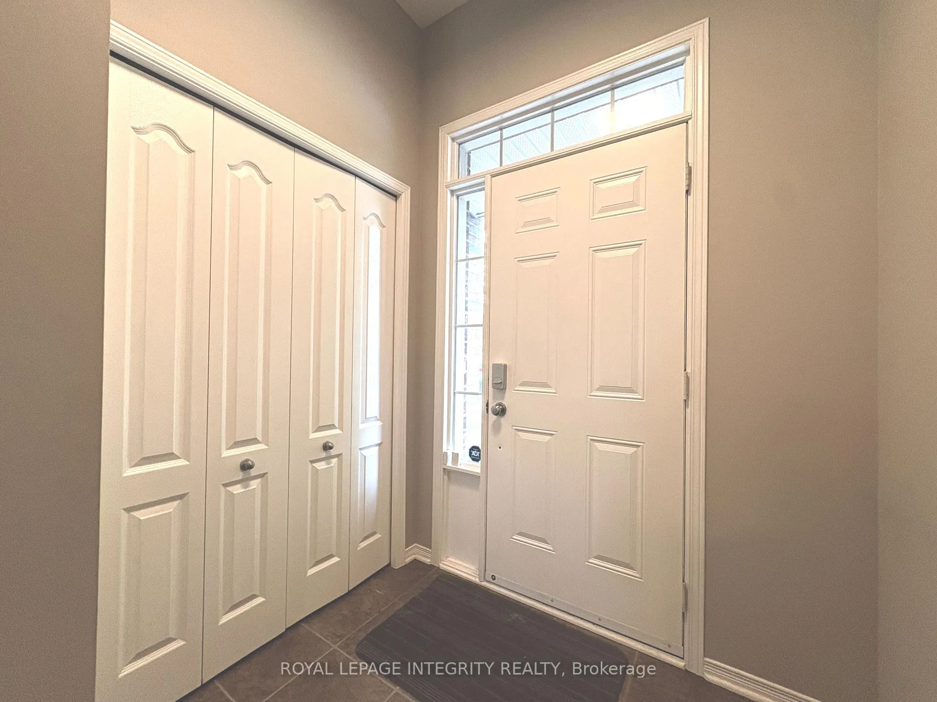 Photo 3 of 254 Badgeley Avenue, Ottawa, Kanata - Kanata Lakes/Heritage Hills — HOMEH