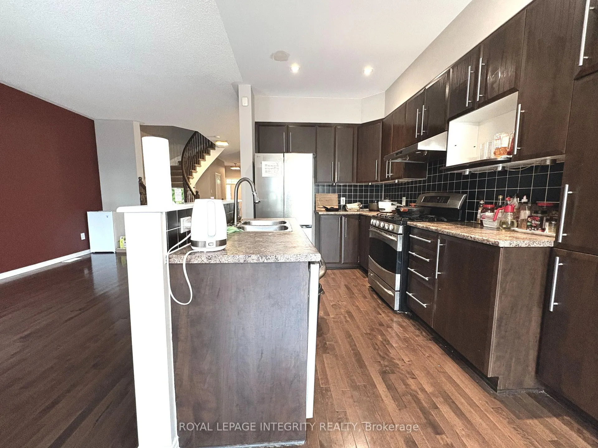 Photo 13 of 254 Badgeley Avenue, Ottawa, Kanata - Kanata Lakes/Heritage Hills — HOMEH