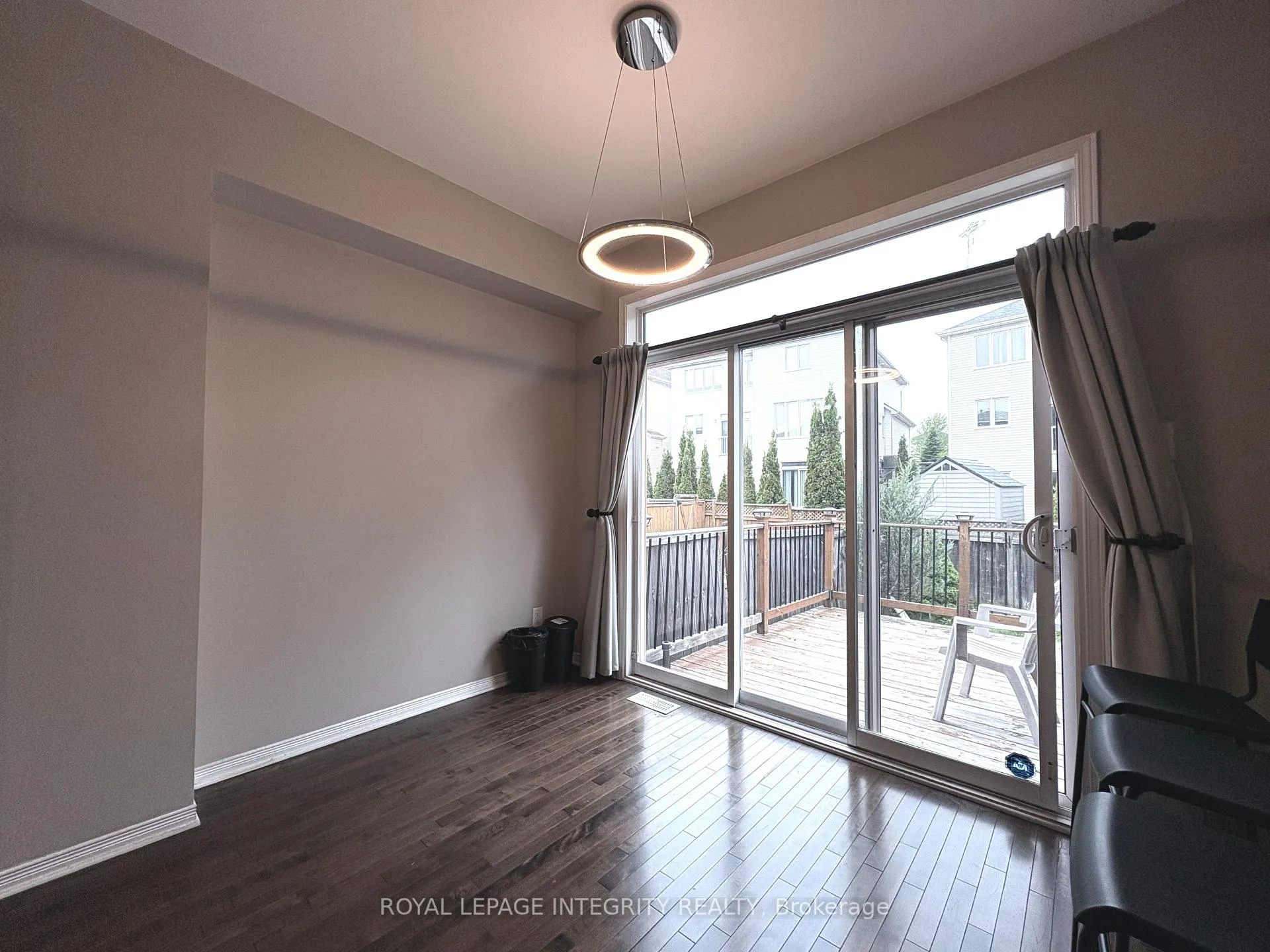 Photo 15 of 254 Badgeley Avenue, Ottawa, Kanata - Kanata Lakes/Heritage Hills — HOMEH