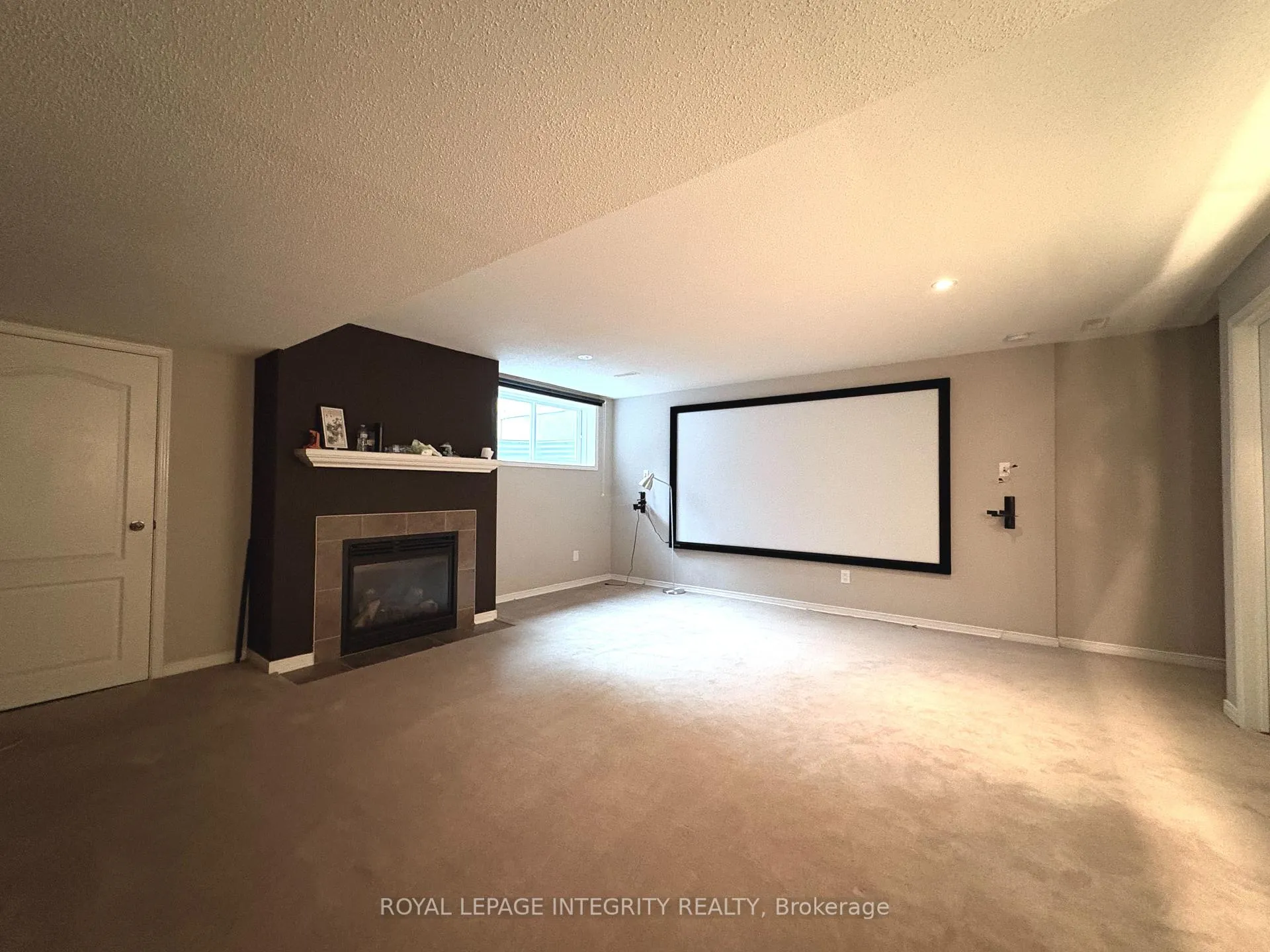 Photo 22 of 254 Badgeley Avenue, Ottawa, Kanata - Kanata Lakes/Heritage Hills — HOMEH