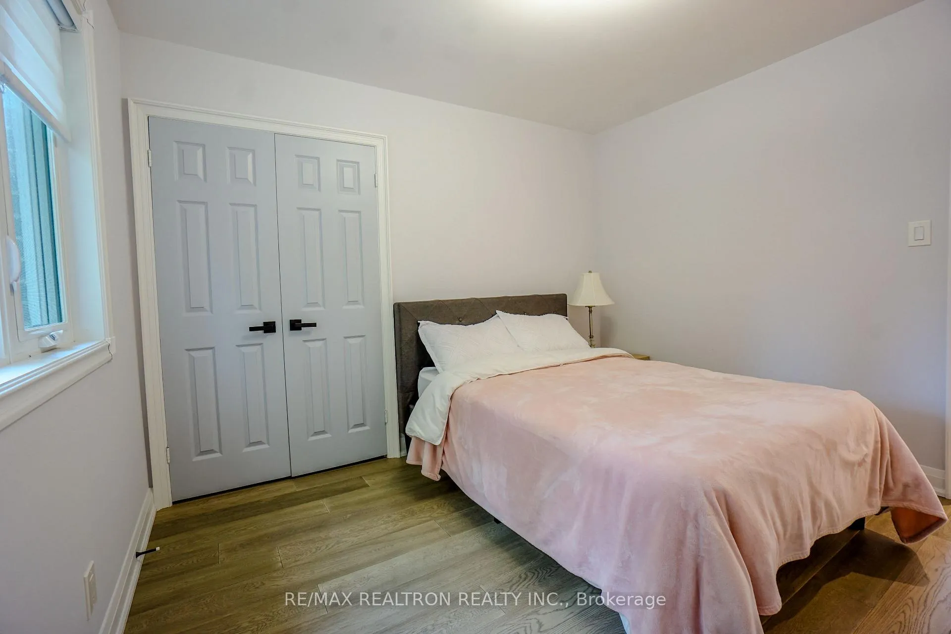 Photo 32 of 206 Carlton Road, Markham, Unionville — HOMEH