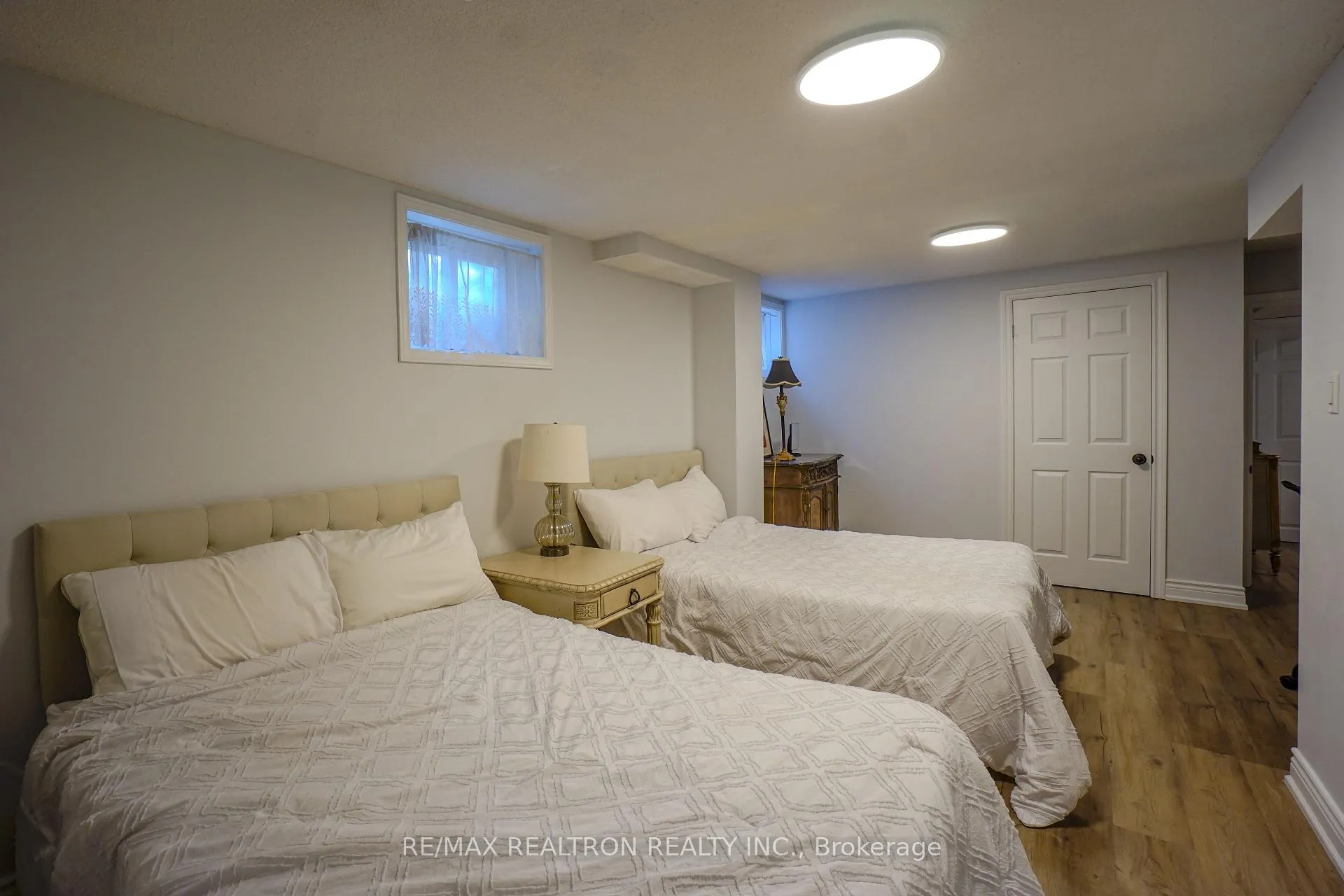 Photo 39 of 206 Carlton Road, Markham, Unionville — HOMEH
