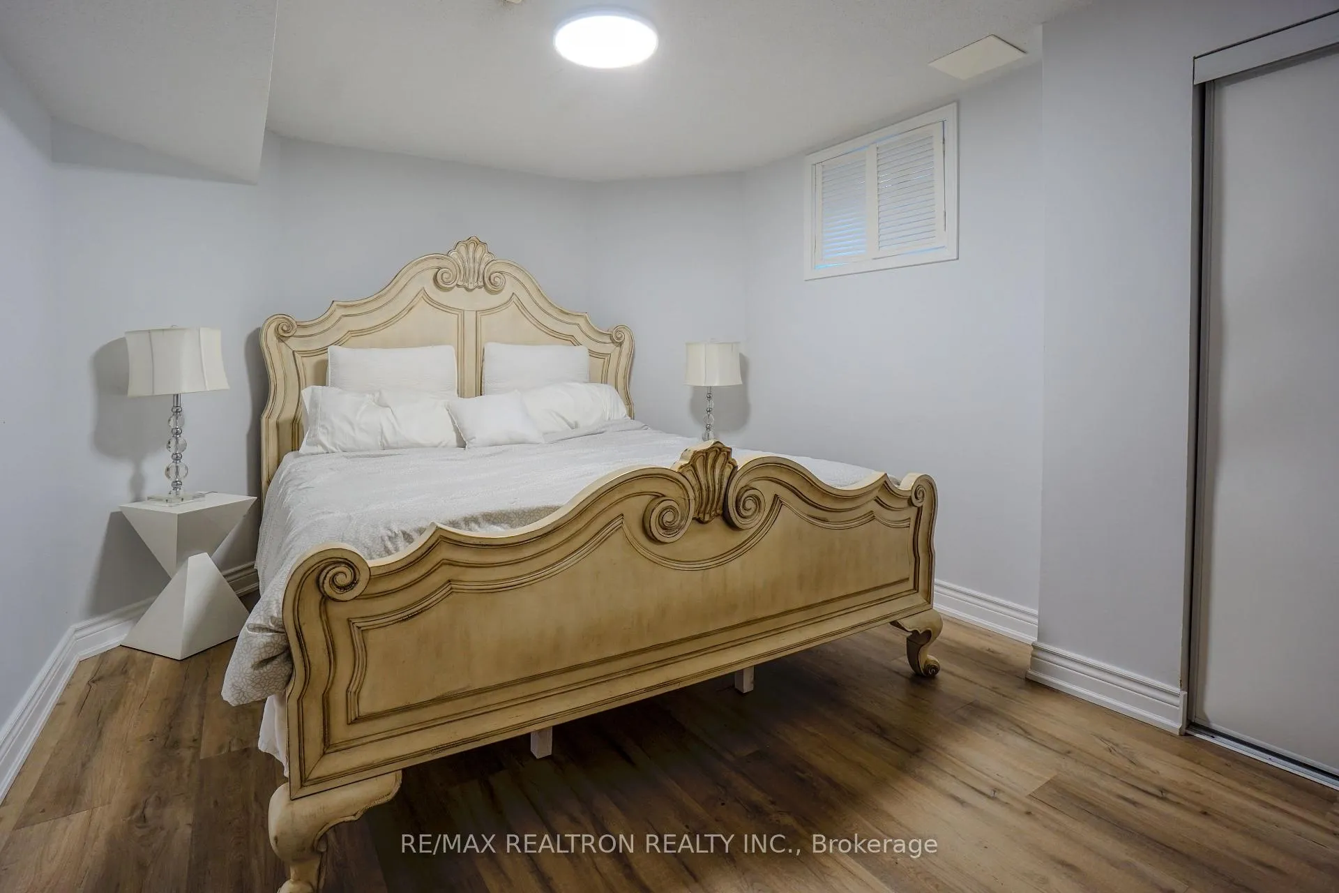 Photo 42 of 206 Carlton Road, Markham, Unionville — HOMEH