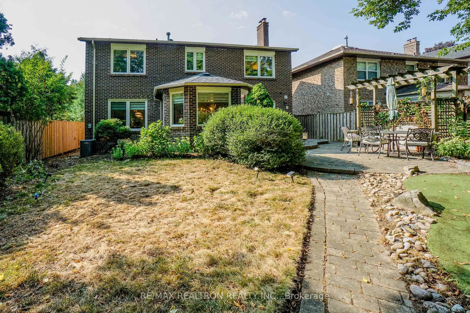 Photo 44 of 206 Carlton Road, Markham, Unionville — HOMEH