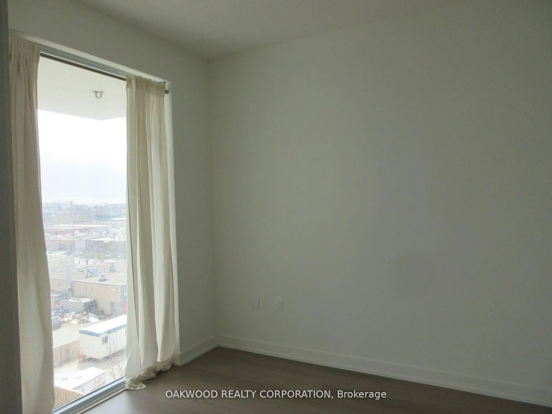 Photo 7 of Unit 512, 859 The Queensway, Etobicoke, Stonegate-Queensway — HOMEH