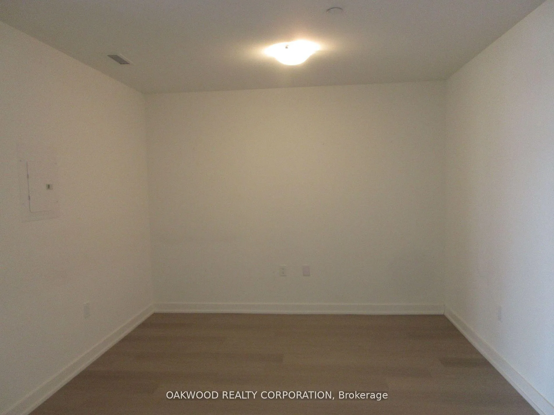Photo 9 of Unit 512, 859 The Queensway, Etobicoke, Stonegate-Queensway — HOMEH