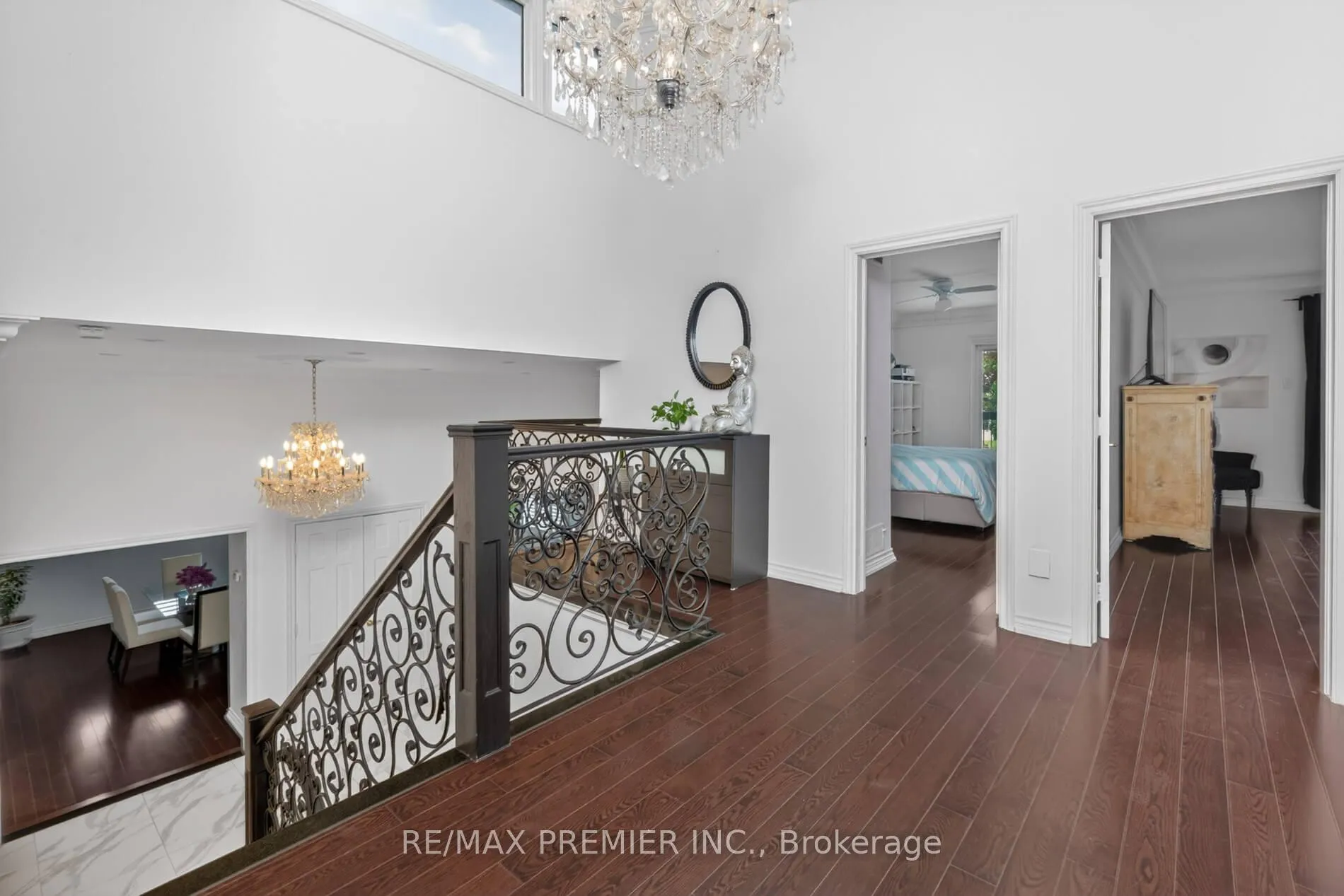 Photo 17 of 21 Forest Circle Court, Vaughan, East Woodbridge — HOMEH