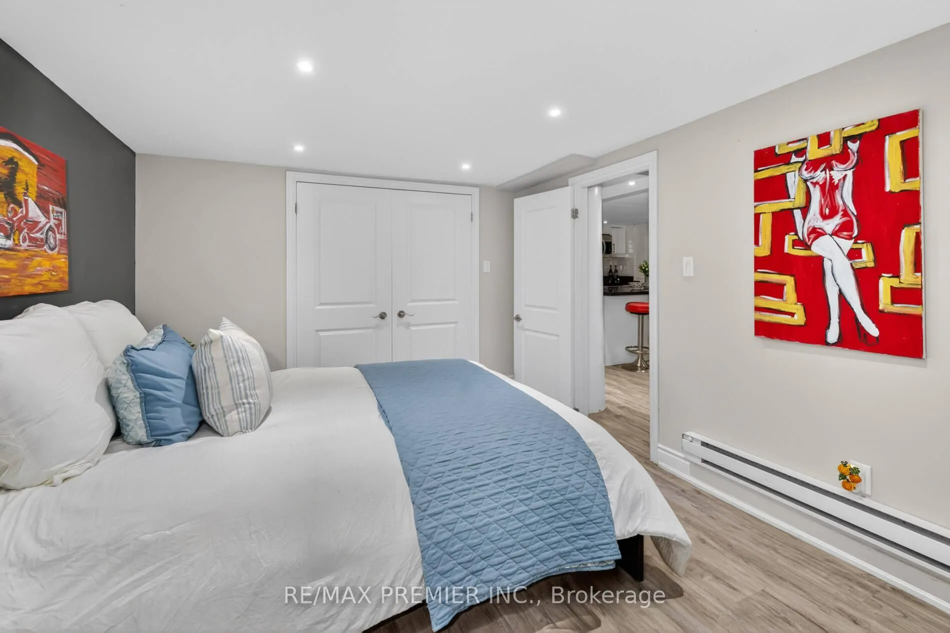 Photo 35 of 21 Forest Circle Court, Vaughan, East Woodbridge — HOMEH