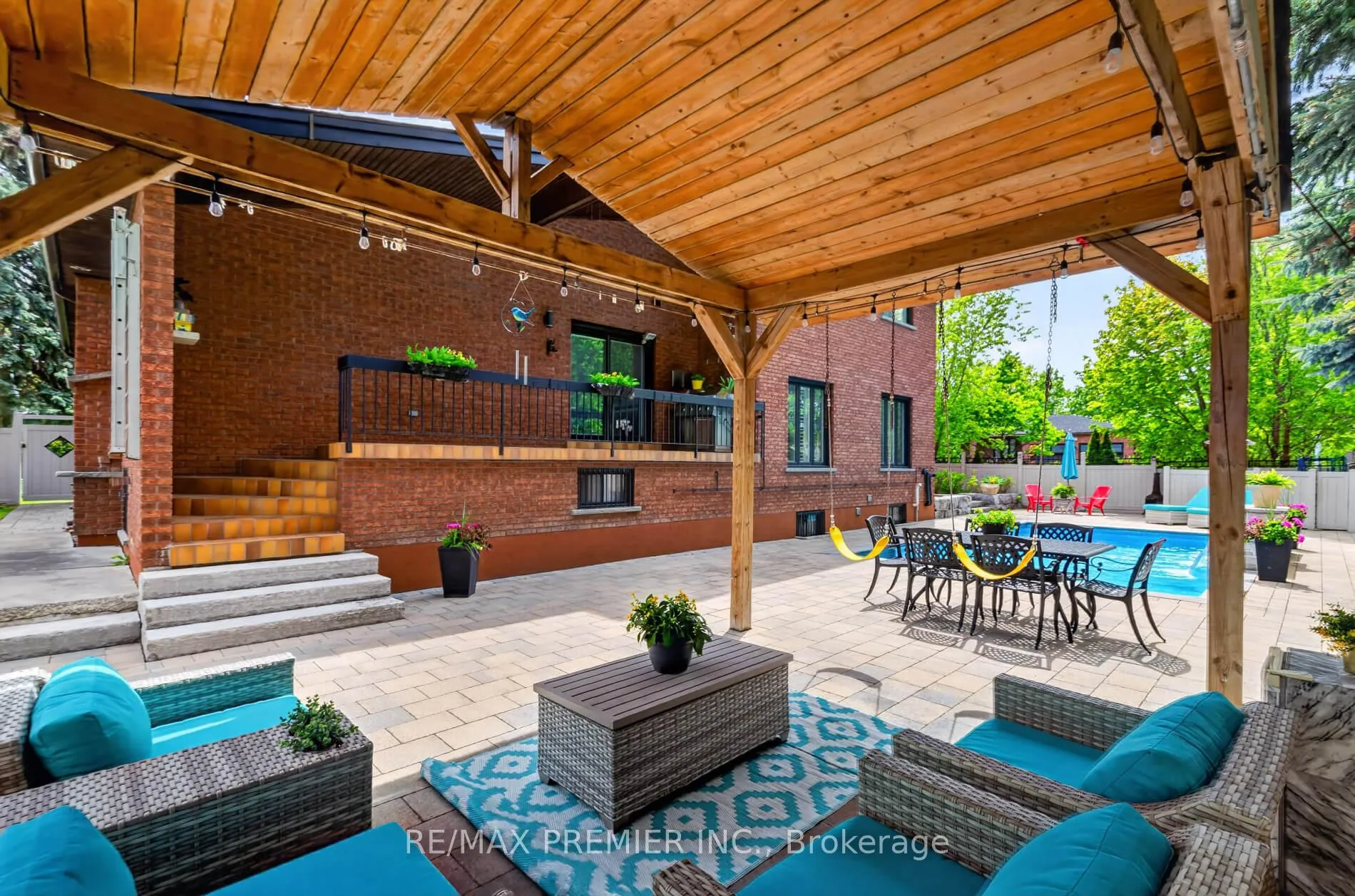 Photo 43 of 21 Forest Circle Court, Vaughan, East Woodbridge — HOMEH