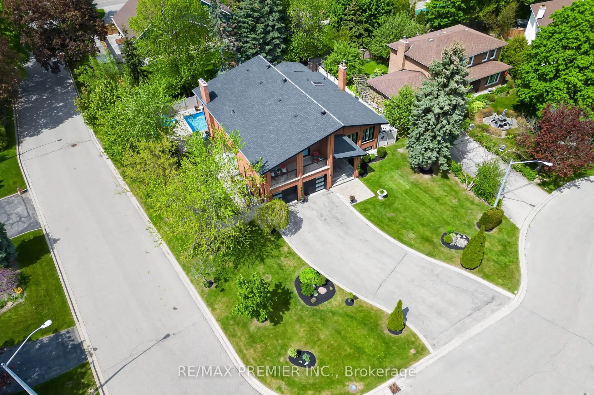 Photo 50 of 21 Forest Circle Court, Vaughan, East Woodbridge — HOMEH