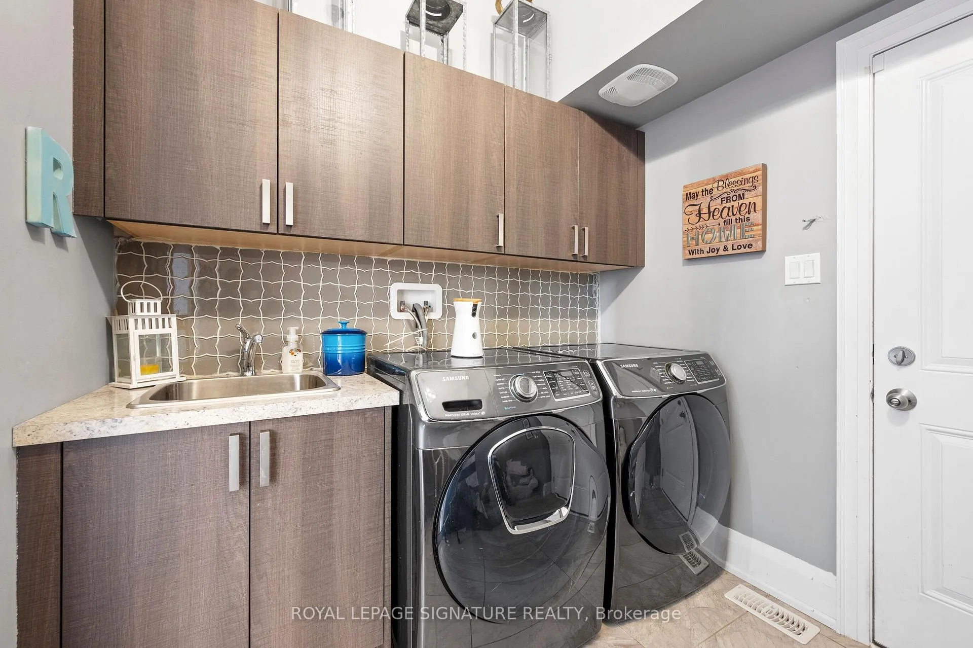 Photo 33 of 11 Natural Terrace, Brampton, Credit Valley — HOMEH
