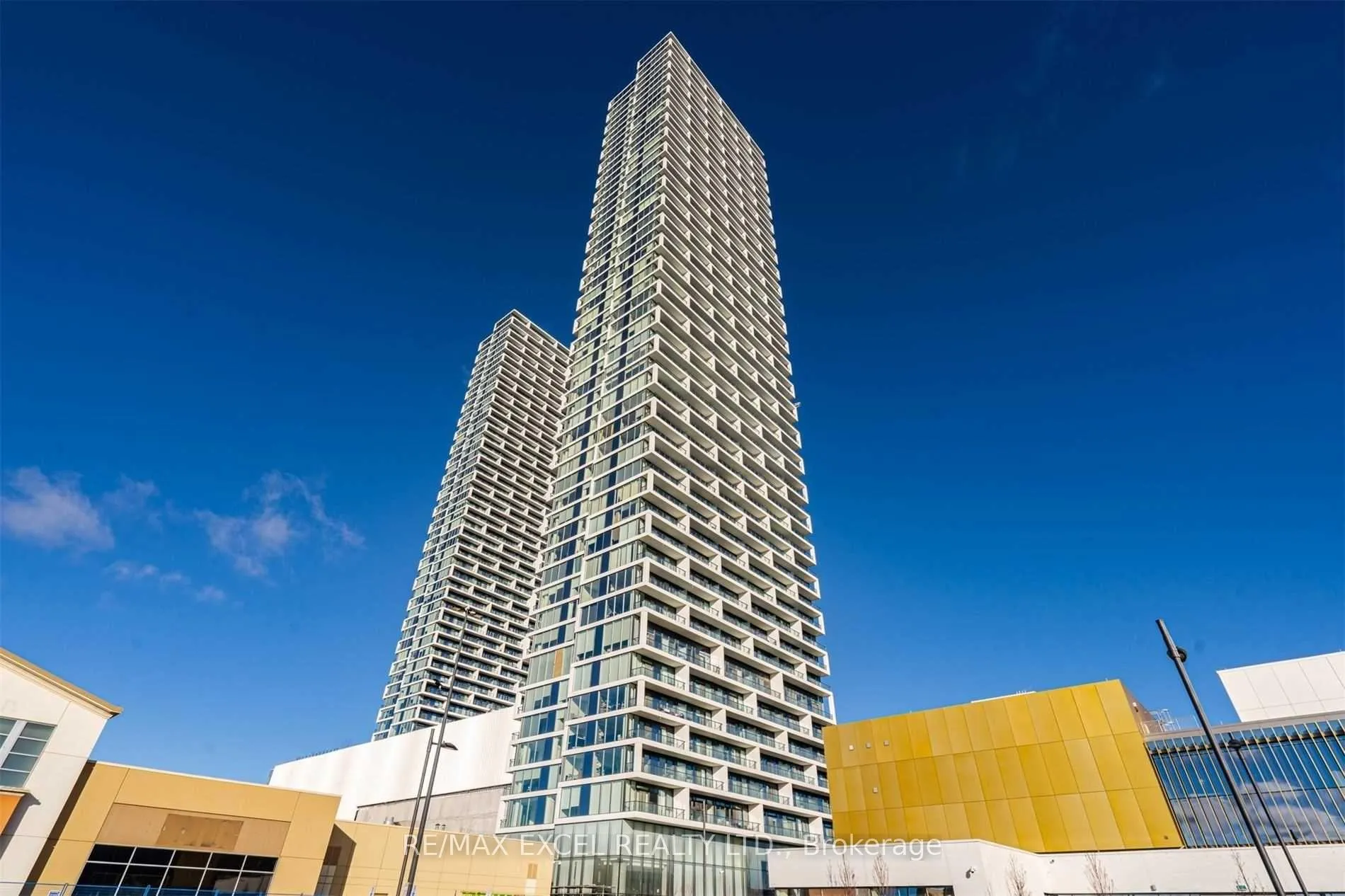 Photo 1 of Unit 4910, 5 Buttermill Avenue, Vaughan, Vaughan Corporate Centre — HOMEH