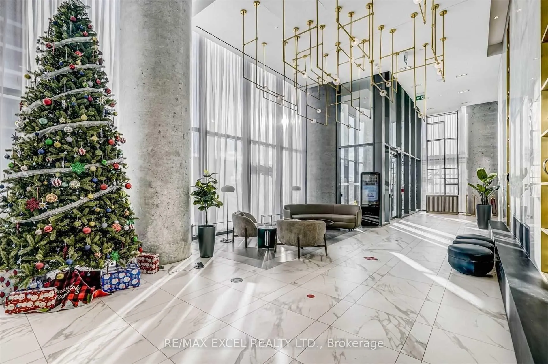 Photo 2 of Unit 4910, 5 Buttermill Avenue, Vaughan, Vaughan Corporate Centre — HOMEH