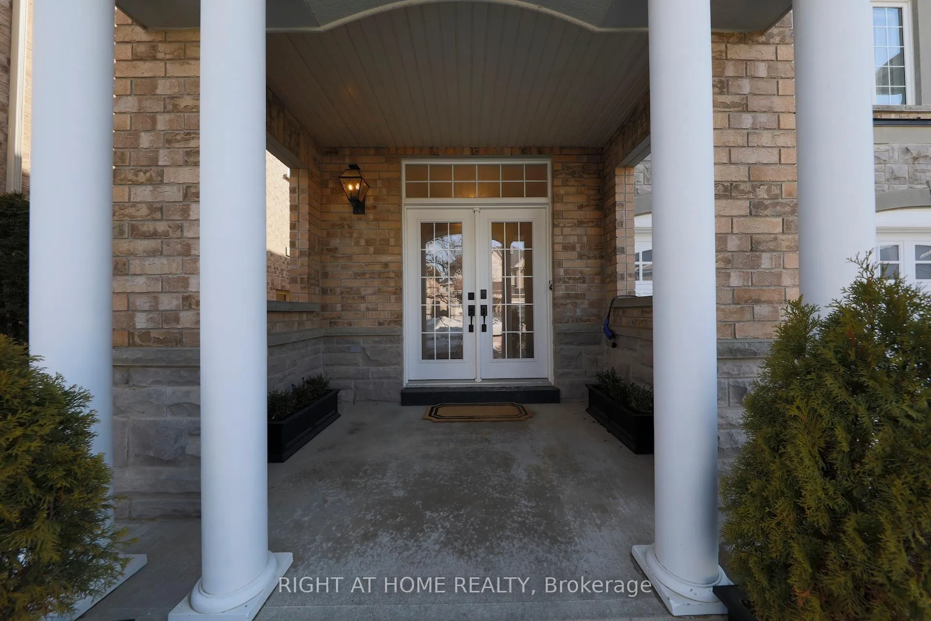 Photo 2 of 3342 Moses Way, Burlington, Alton — HOMEH