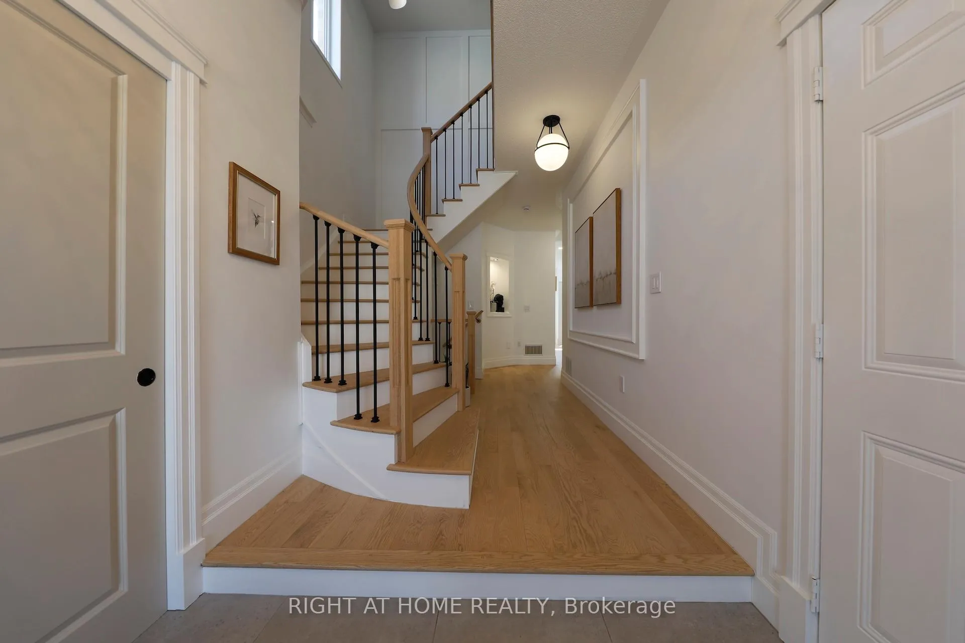 Photo 4 of 3342 Moses Way, Burlington, Alton — HOMEH