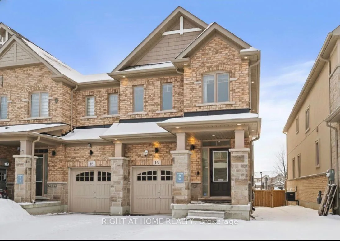 Front of 16 Doris Pawley Crescent