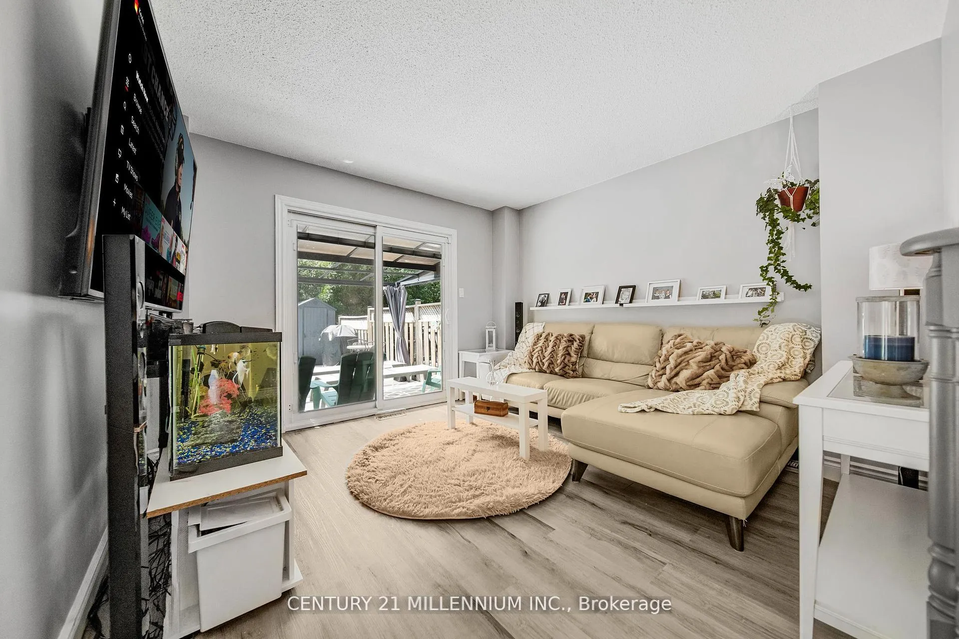 Photo 7 of 34 Gardenia Way, Caledon, Rural Caledon — HOMEH