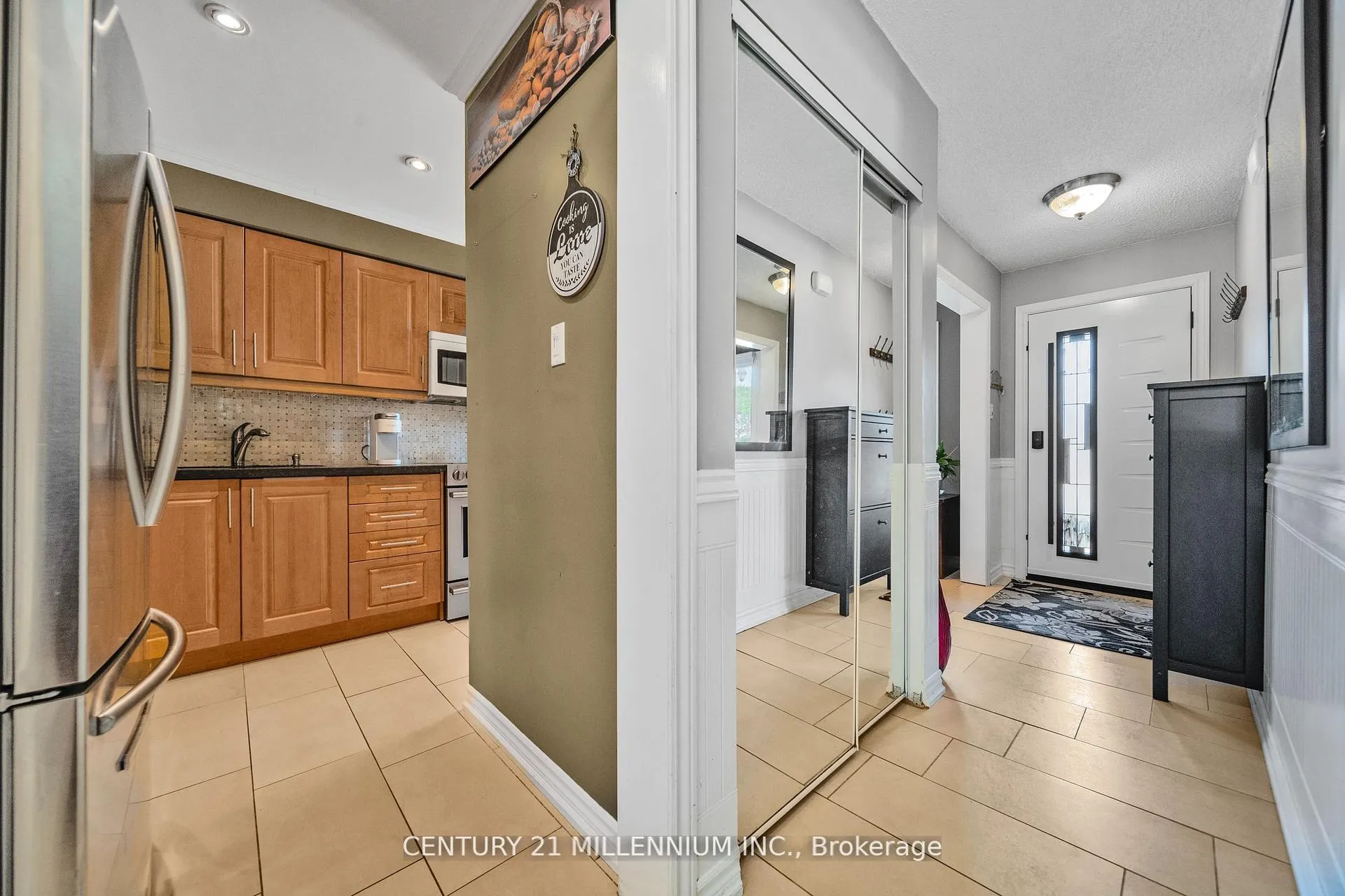 Photo 12 of 34 Gardenia Way, Caledon, Rural Caledon — HOMEH