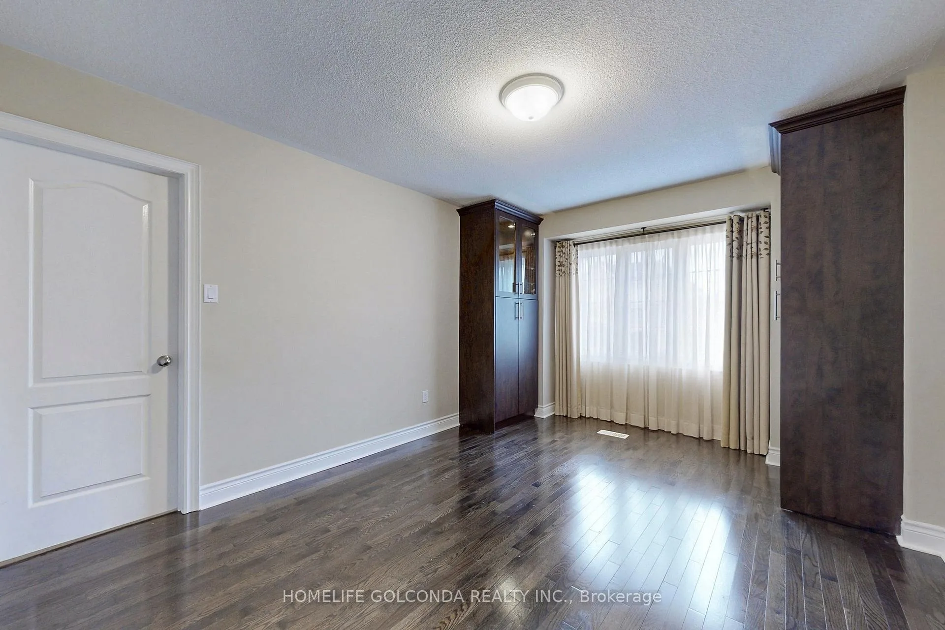 Photo 34 of 43 Bellotti Crescent, Ajax, Northeast Ajax — HOMEH