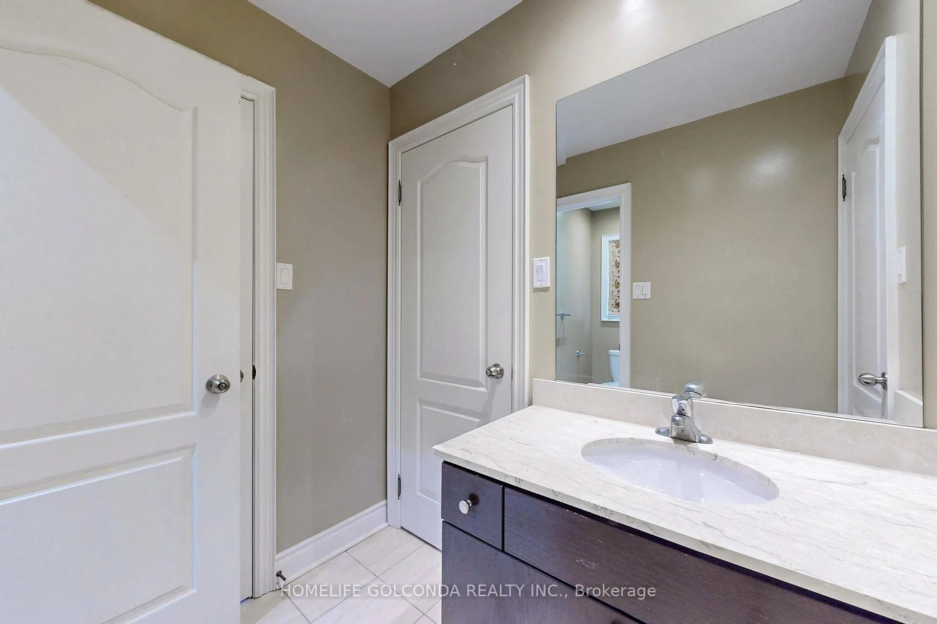 Photo 36 of 43 Bellotti Crescent, Ajax, Northeast Ajax — HOMEH