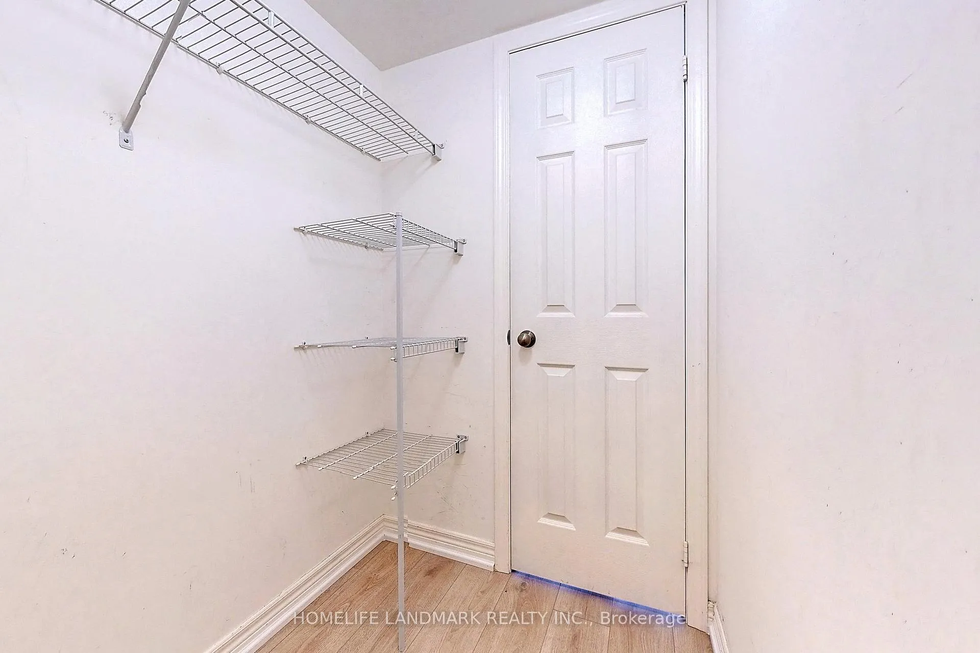 Photo 22 of Unit 901, 30 Grand Trunk Crescent, Toronto, Waterfront Communities — HOMEH