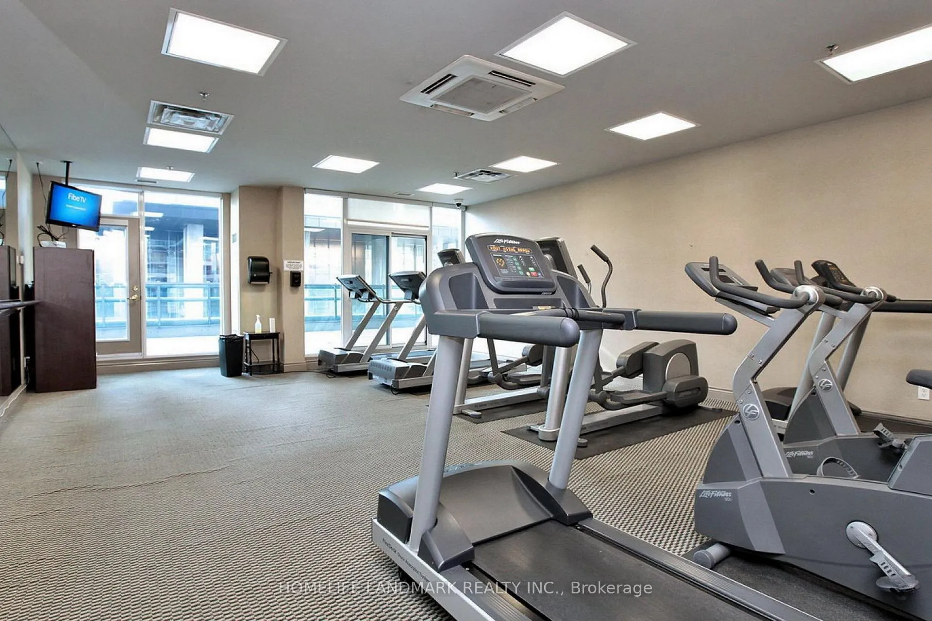 Photo 29 of Unit 901, 30 Grand Trunk Crescent, Toronto, Waterfront Communities — HOMEH