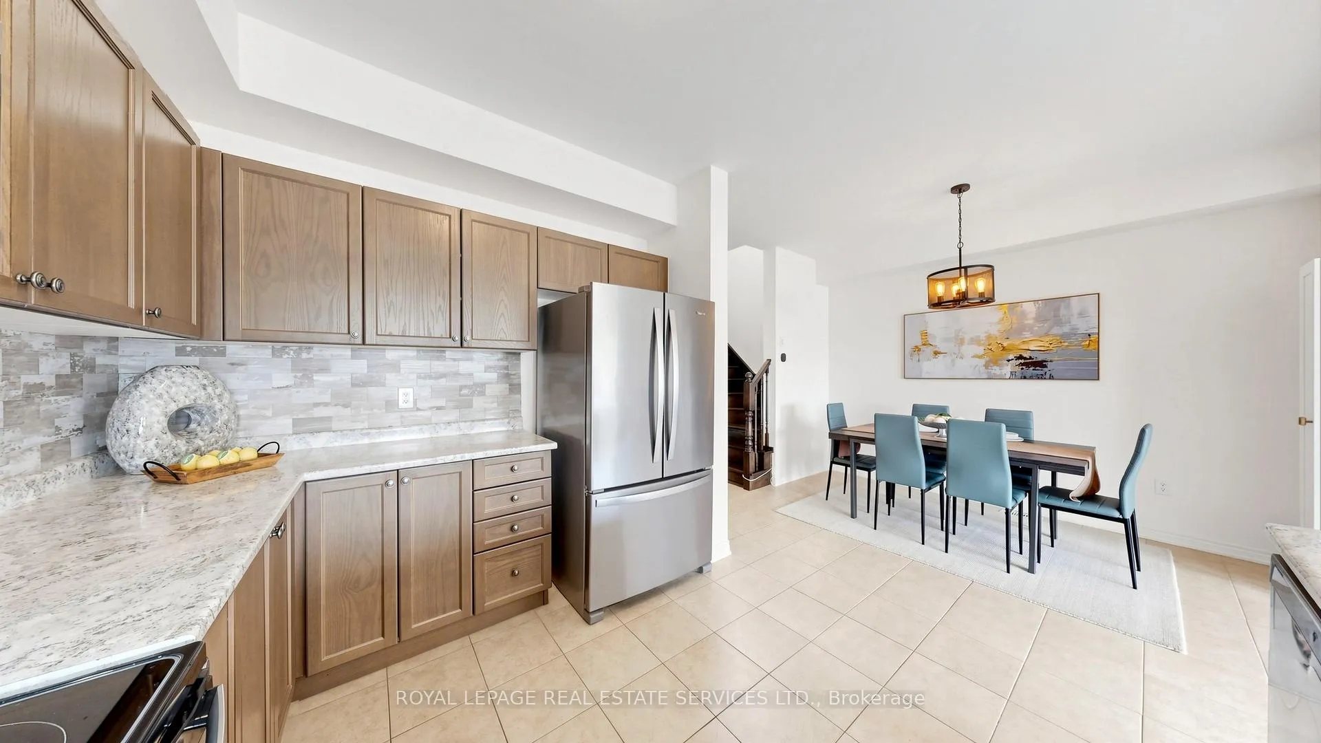 Photo 10 of 60 Bradbury Road, Hamilton, Stoney Creek Mountain — HOMEH