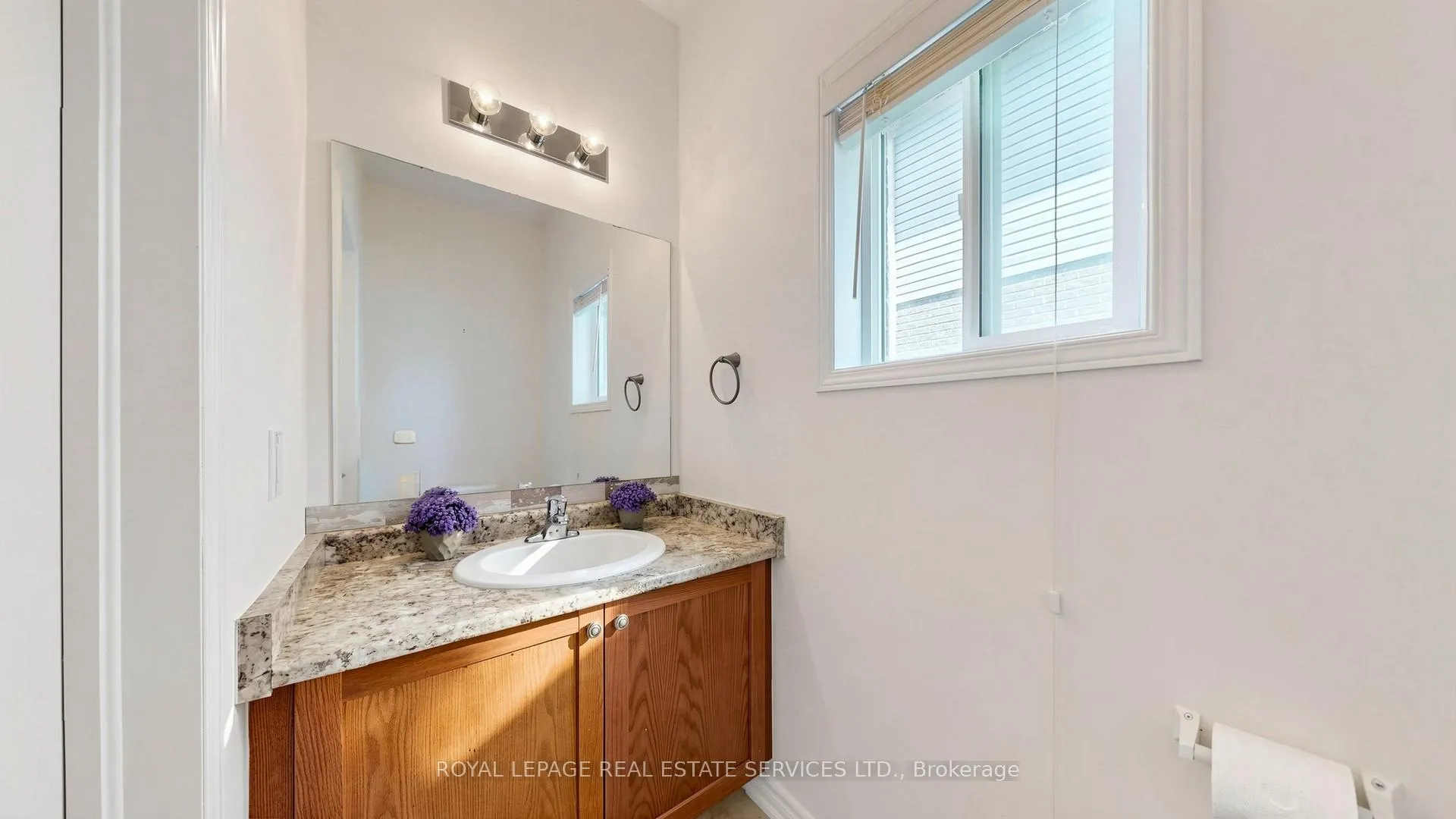 Photo 17 of 60 Bradbury Road, Hamilton, Stoney Creek Mountain — HOMEH