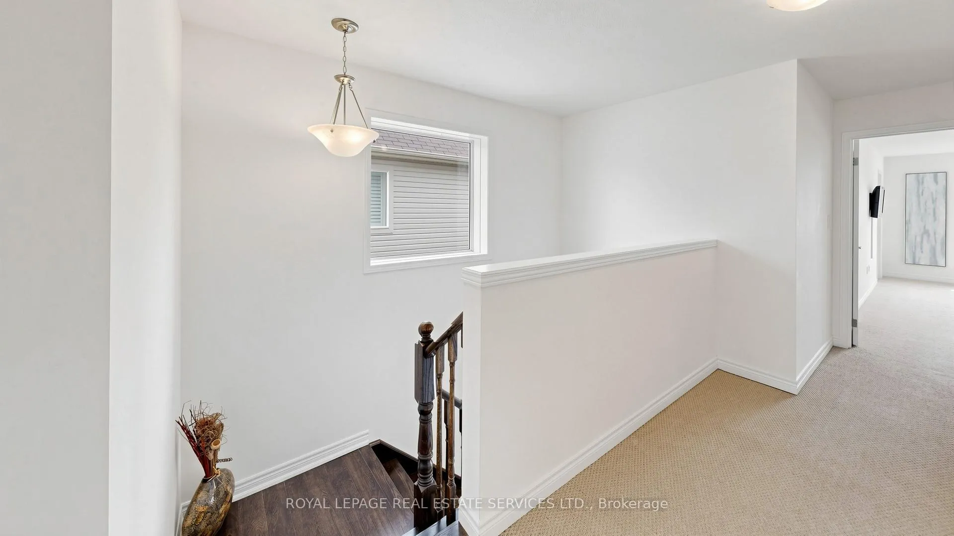 Photo 19 of 60 Bradbury Road, Hamilton, Stoney Creek Mountain — HOMEH