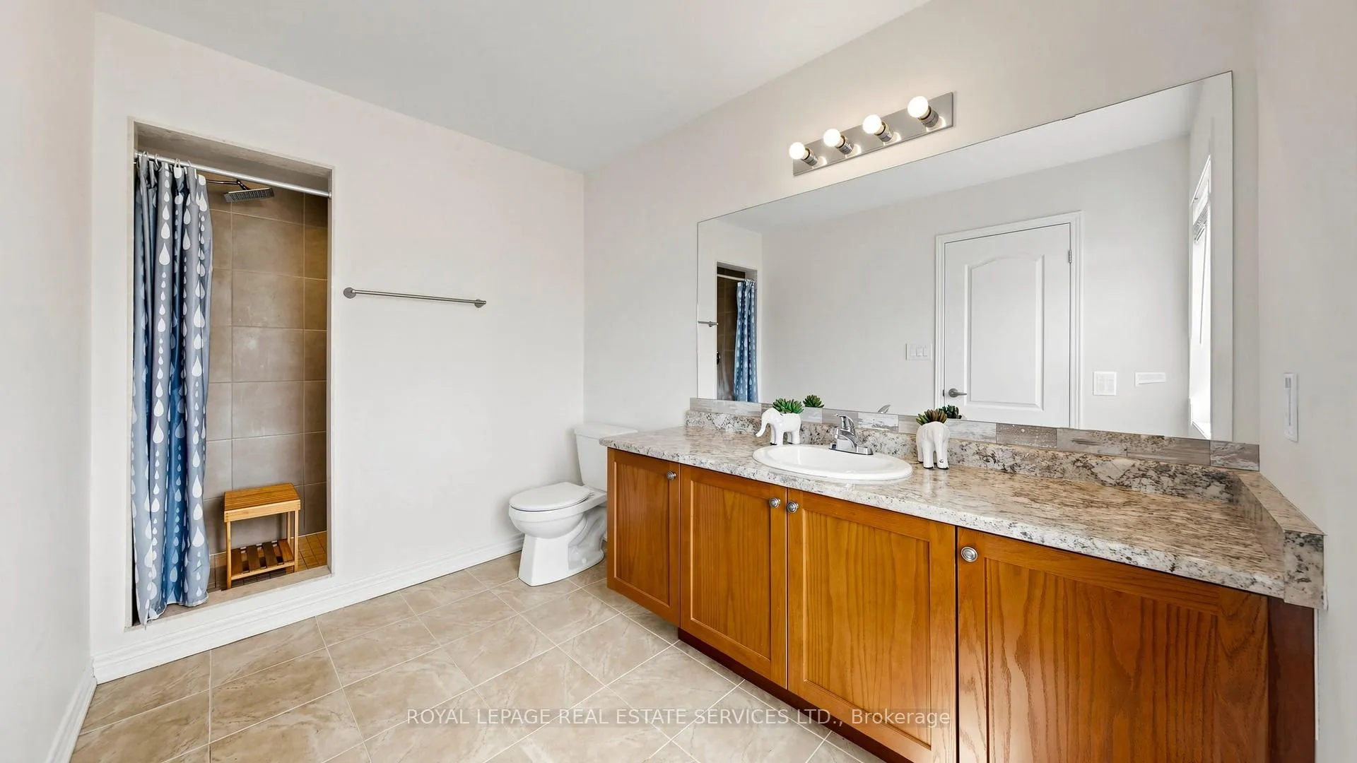 Photo 24 of 60 Bradbury Road, Hamilton, Stoney Creek Mountain — HOMEH