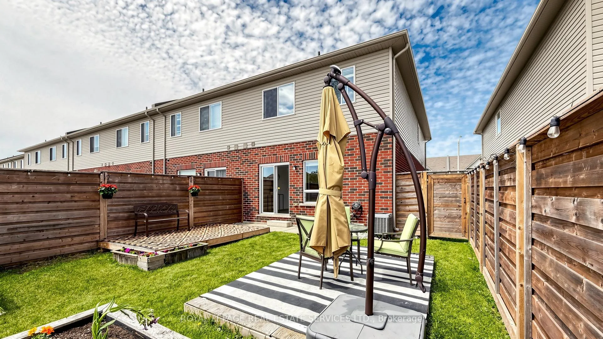 Photo 36 of 60 Bradbury Road, Hamilton, Stoney Creek Mountain — HOMEH
