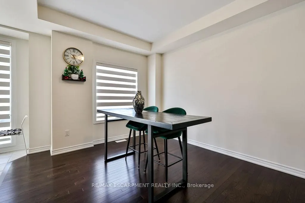 Photo 13 of 52 Bonnington Drive, Brampton, Northwest Brampton — HOMEH