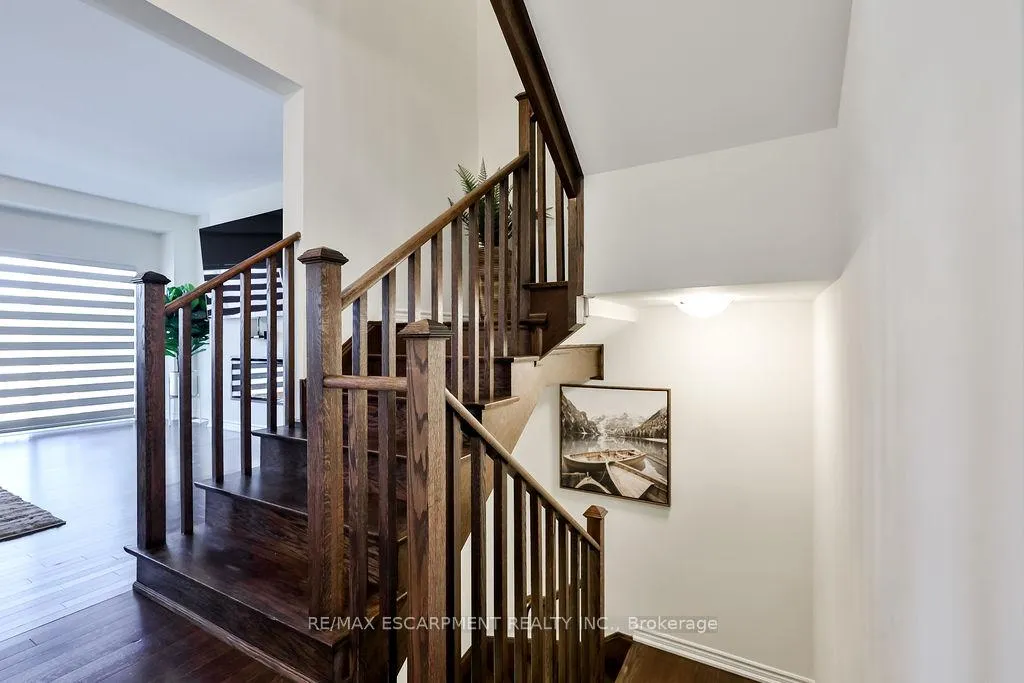 Photo 22 of 52 Bonnington Drive, Brampton, Northwest Brampton — HOMEH