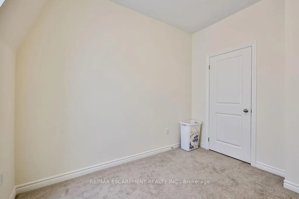 Photo 43 of 52 Bonnington Drive, Brampton, Northwest Brampton — HOMEH