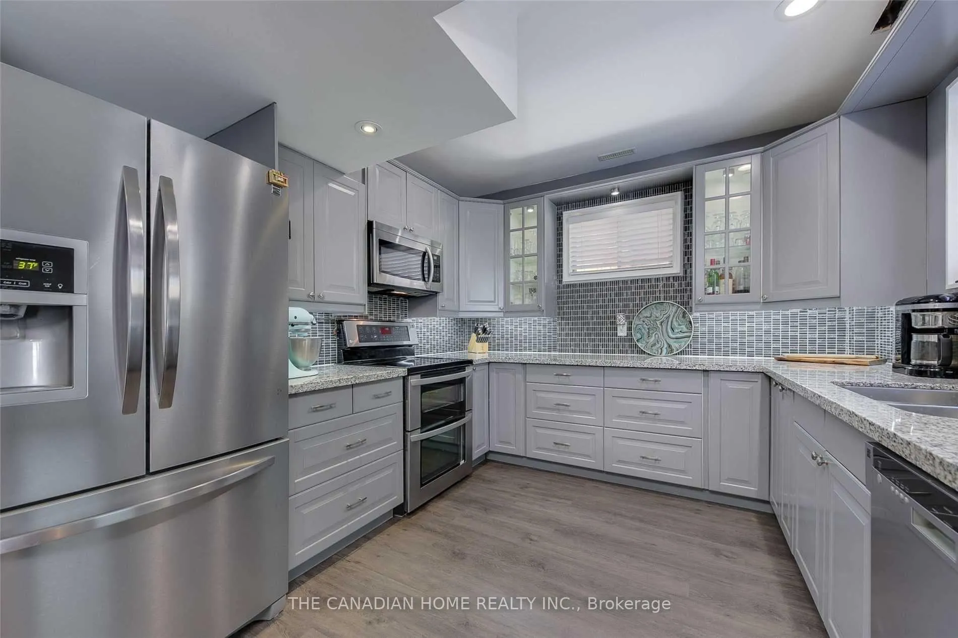 Photo 7 of Unit BSMNT, 18 Silvercreek Crescent, Barrie, Ardagh — HOMEH