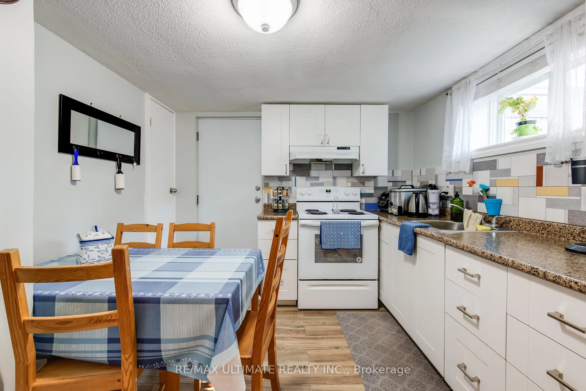 Photo 4 of Unit Lower, 5 Burrard Road, Etobicoke, Elms-Old Rexdale — HOMEH